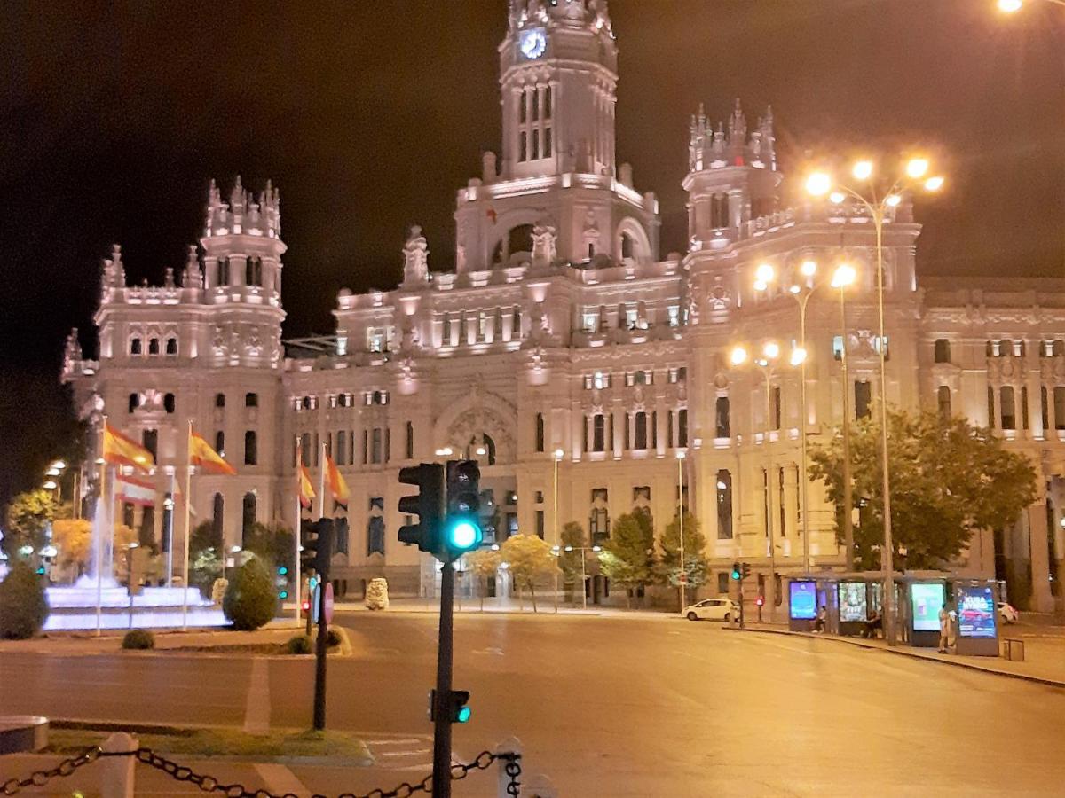 Hostal Dulcinea Madrid Dış mekan fotoğraf